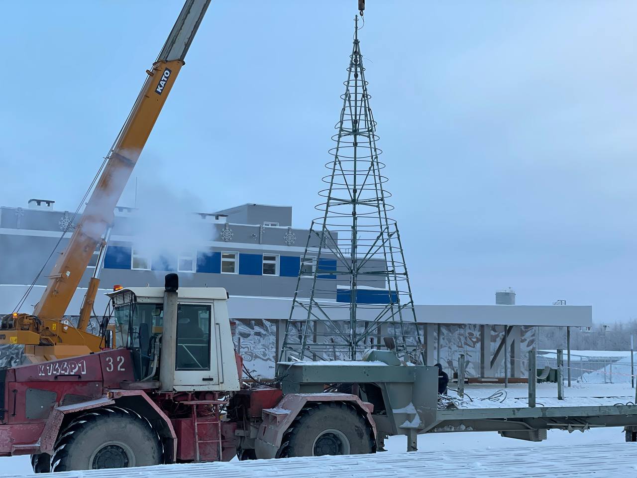 Приходите на зажжение огней на городской елке « «Город Удачный»